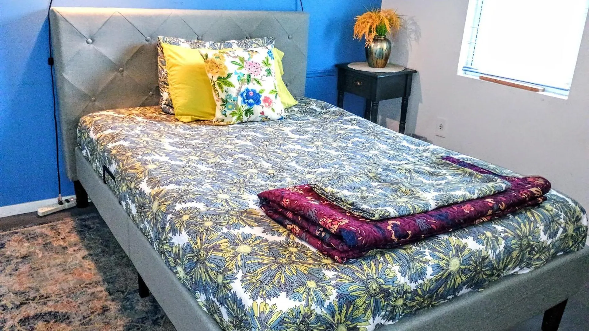 Explore New York From Queens Apartment