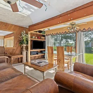 Sandy Beaches-3 Pools-pet Friendly Holiday home Destin