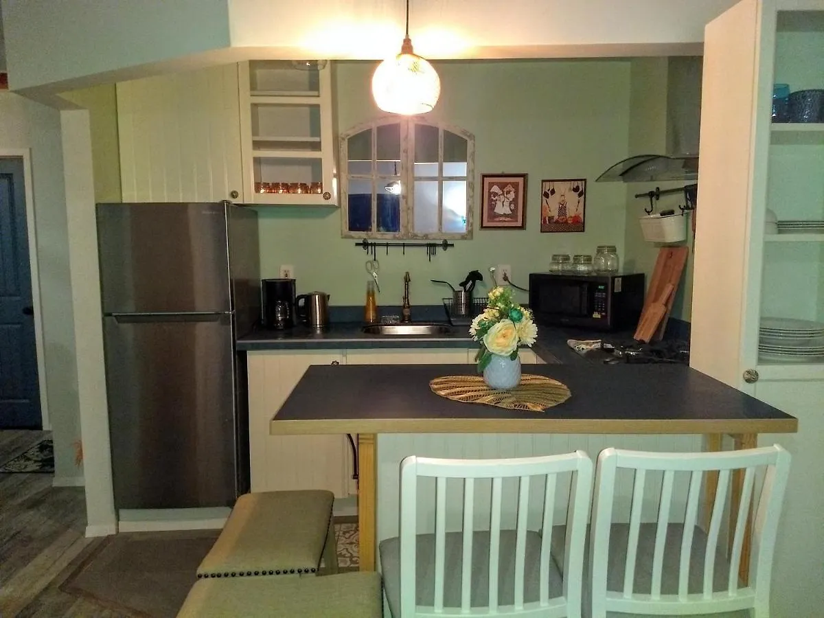 Explore New York From Queens Apartment