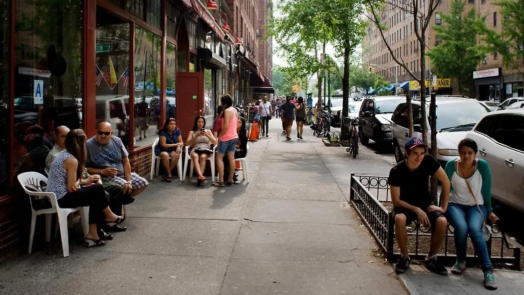 Explore New York From Queens